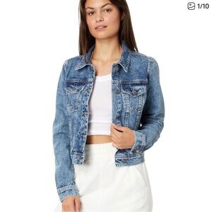 We The Free Medium Blue Cropped Denim Jacket